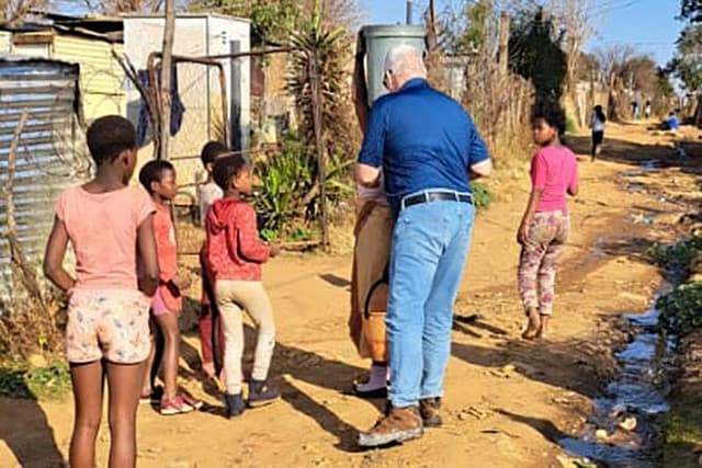Full-Day Soweto, Apartheid Museum and Lunch Tour