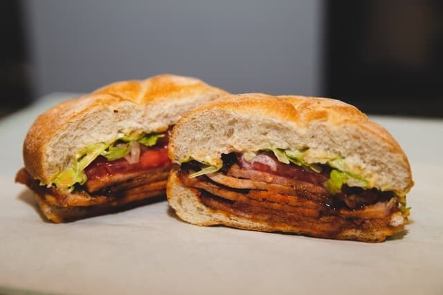 Toronto: Authentic Food Tour with Local & International Flavors