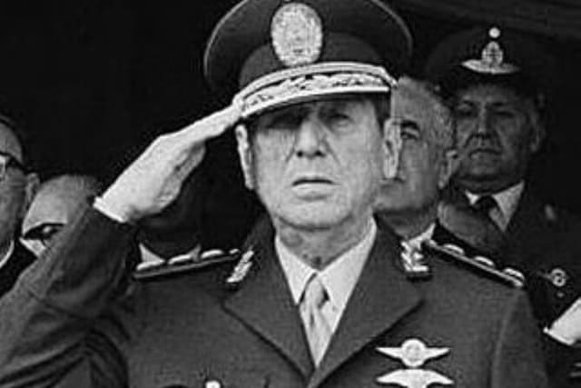 President Peron in Bariloche - Historic Tour