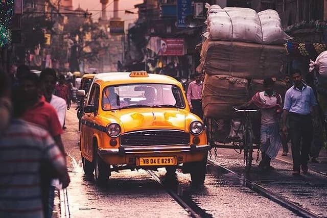 Colonial city Kolkata by walk
