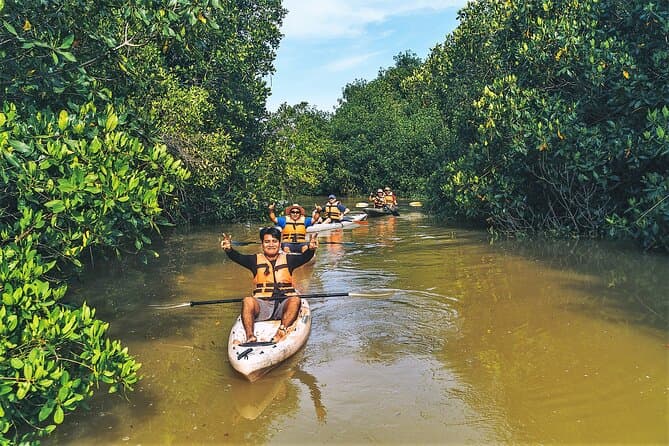 Manialtepec Lagoon Kayak Tour