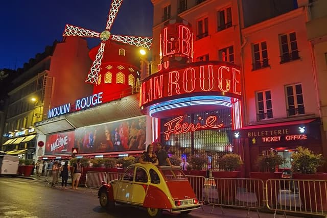 Paris by Night