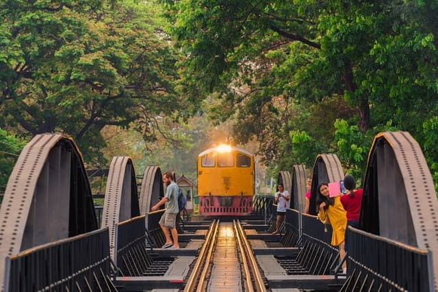 Floating and Railway Market (Optional Waterfall): Private Tour