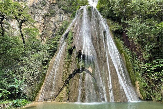 Explore Cola de Caballo Waterfall Tours Near Monterrey