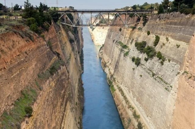 Athens & Corinth Full Day Private Sightseeing Tour