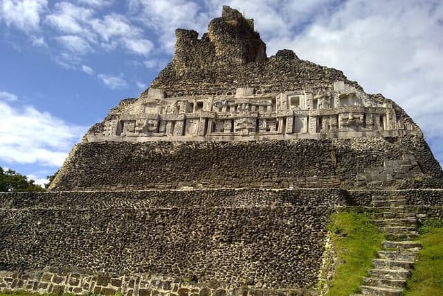 Mayan Ruins and Inland Blue Hole Combo Tour