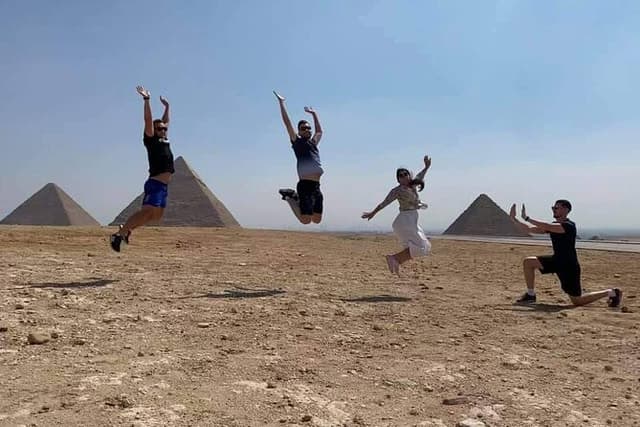 Private Tour To Giza Pyramids, National Museum, Cave church