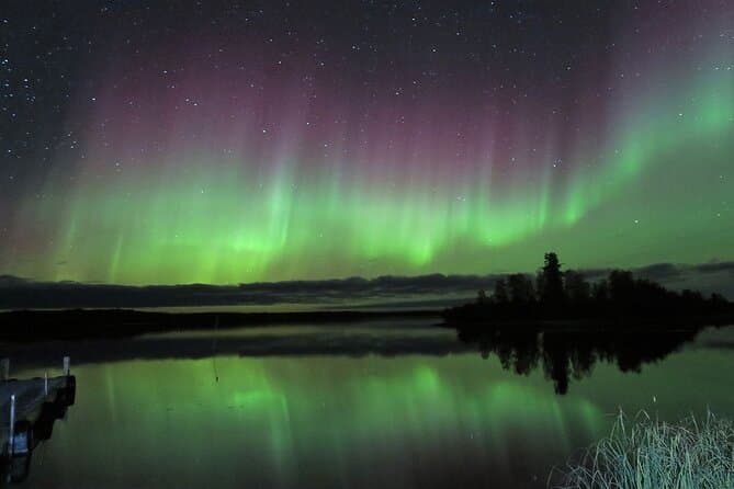 Yellowknife City Tour: Northern Lights & More