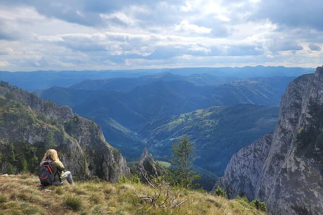 Discover Apuseni Mountains - Scarita Summit,Sipote Waterfall and Dumesti Village