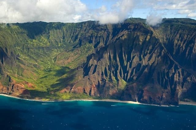 Private Kauai Airplane Tour: Na Pali Coast, Waterfalls & More