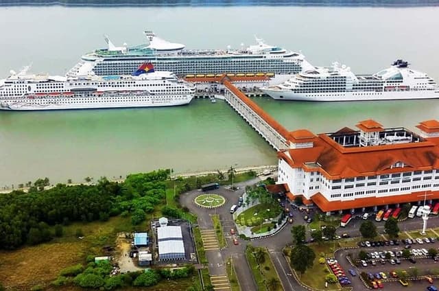 Cruise Shore Excursions: Port Klang