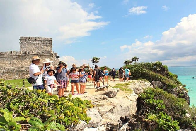 Akumal Turtle Snorkeling Tours & Guides