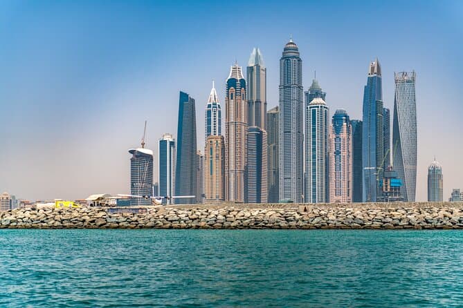 Sky Views Dubai: Unrivaled Heights & Iconic Skyline Views