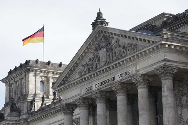Private Walking Tour in Berlin: Hitler's Germany & WWII