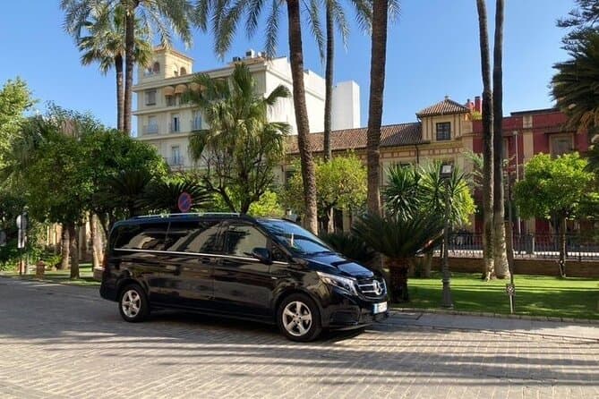 Reliable Private Transfers: Granada Airport to City Center