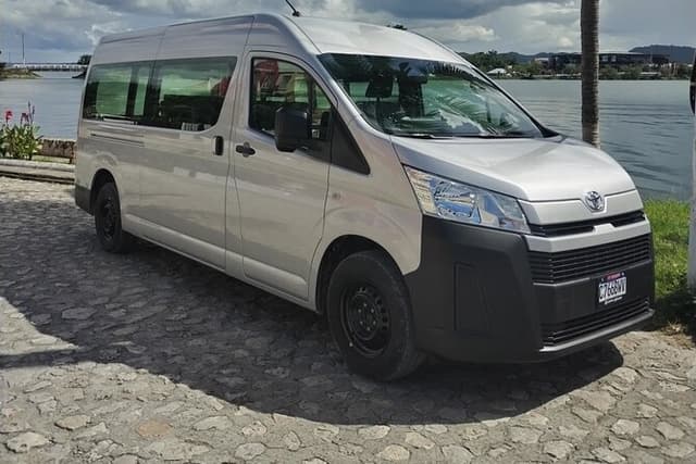 Same day Round-Trip VIP Exclusive Transfer to Tikal from Flores