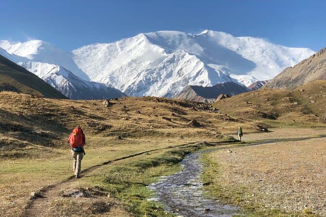 Compare Top Alai Valley Treks Near Osh
