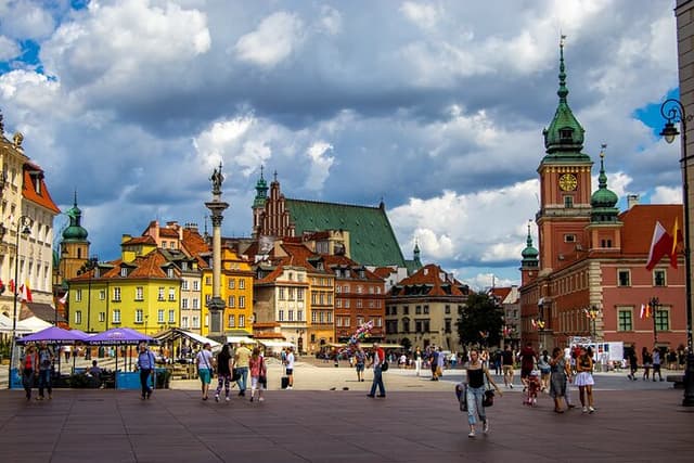 Old Town Warsaw Walking Tour
