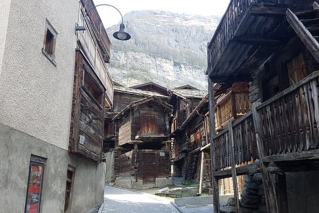 Zermatt 2-Hour Small Group Village Walk