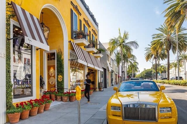 LA Half Day City Tour and 2-Hour Celebrity Homes Tour Combo