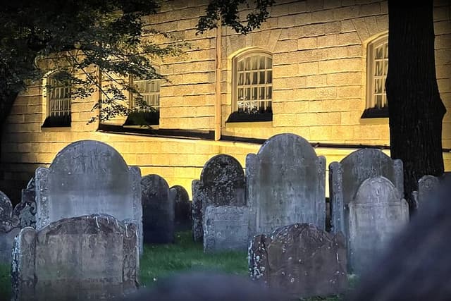Boston’s Haunted Historic Streets Walking Tour