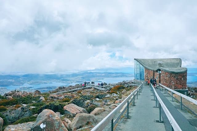 Shore Excursion-Hobart Wanderer