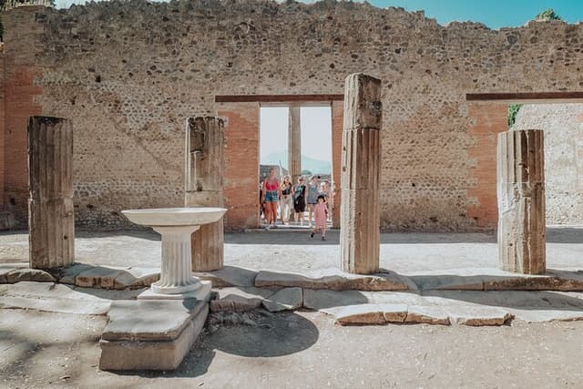 Pompeii Private Tour with an Archaeologist Guide