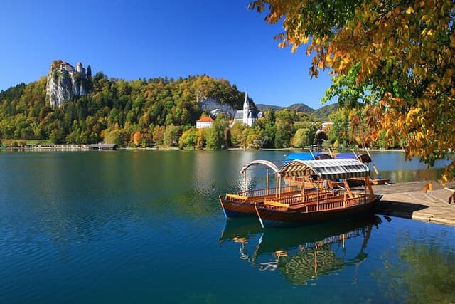 Bled & Ljubljana | Private off cruise excursion from Koper