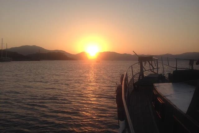 Marmaris & Icmeler Pirate Party Boat