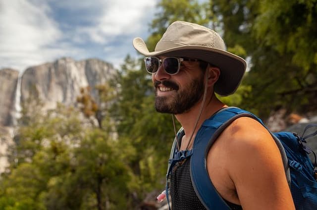 Yosemite Valley Full Day Small Group Tour & Hike