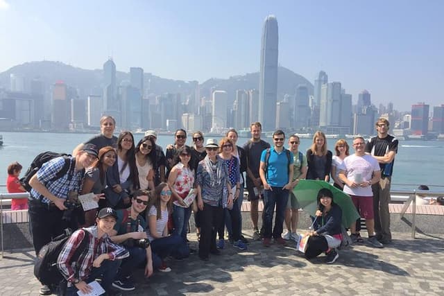 Hong Kong Day Tour: City Landmarks & Highlights