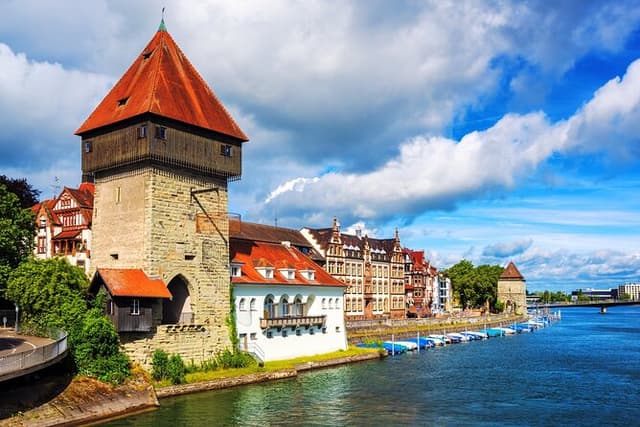 Konstanz Scavenger Hunt and Sights Self-Guided Tour