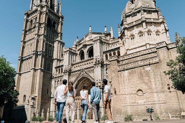 Toledo Highlights: Premium Small-Group Tour from Madrid