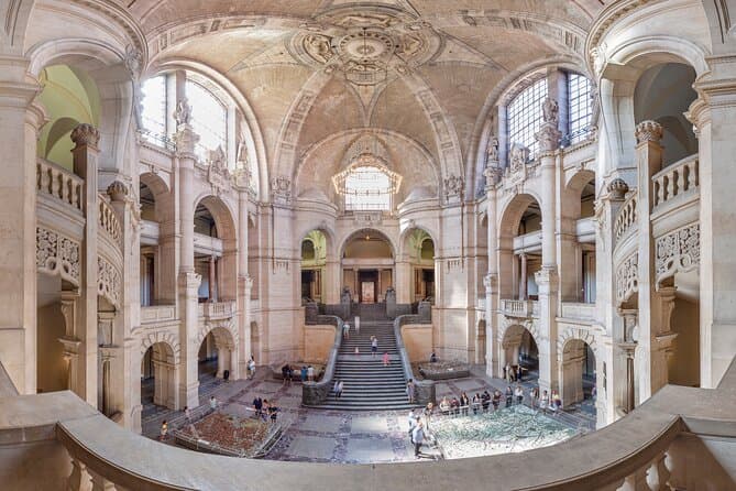 Explore Hannover: Best City Tours & Local Experiences
