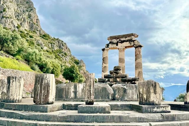 Delphi Day Trip Ancient Oracle & Scenic Mountain Views Arachova
