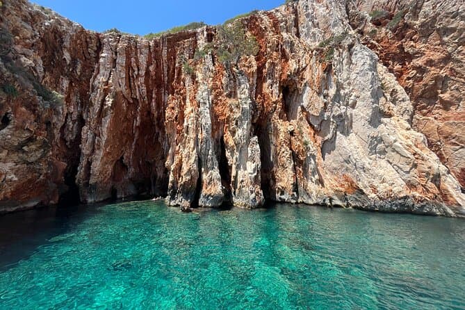 Best Hvar Boat Tours & Island Hopping Adventures