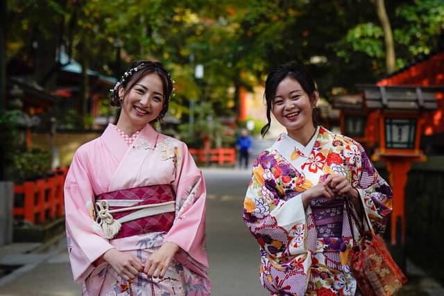 Kyoto Photo Tour with a Professional Photographer