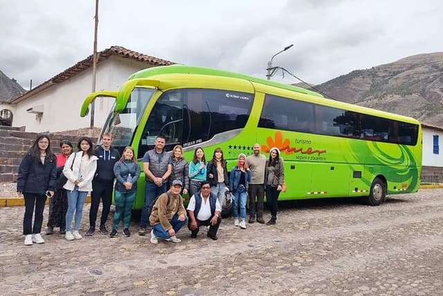Bus Tour of the Puno to Cusco Sun Route with Buffet Lunch