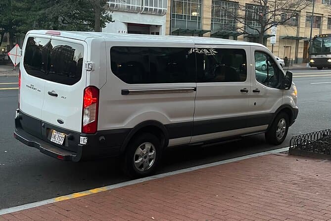 Premium DCA Airport Transfers: Explore Washington DC in Style
