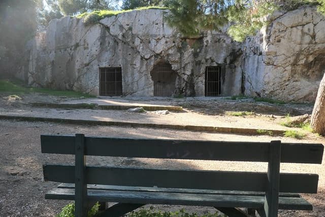 Philosophical Tour in Athens