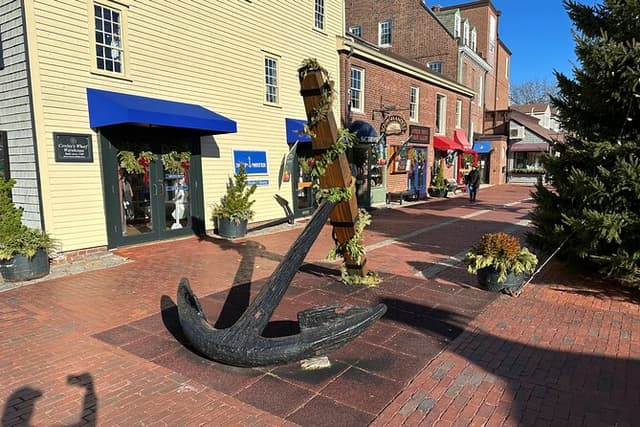 Newport Downtown Historic Audio APP Self Guided Smart Phone Tour