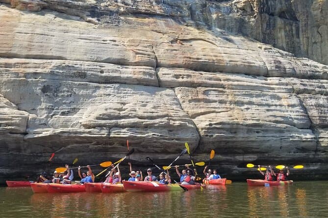 Best Starved Rock Day Trips from Chicago