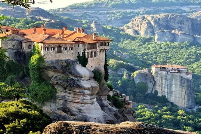 Best Meteora Day Trips from Volos