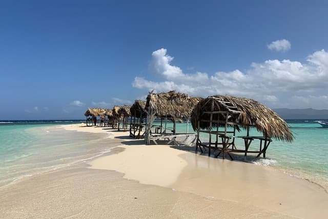 Local Excursion | Paradise Island Punto Rucia & snorkeling