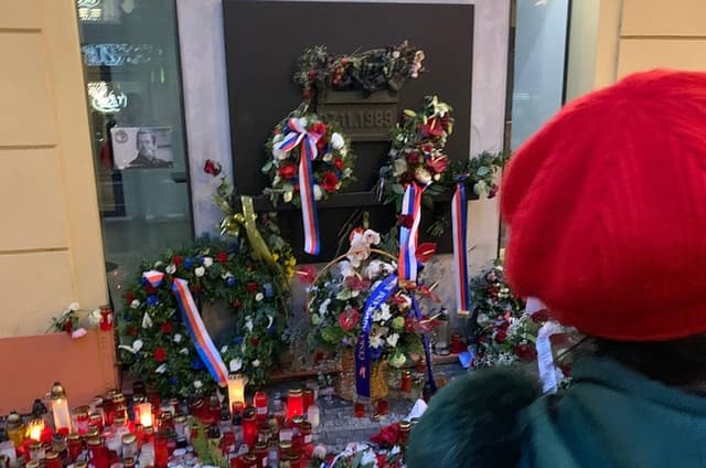 Prague WW2 & Communism Walking Tour (incl. Anthropoid Crypt)