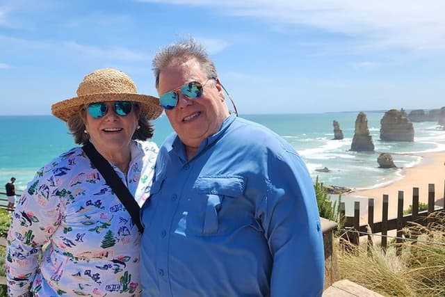Small Group Personalised Private Tours Melbourne (up to 14 pax)