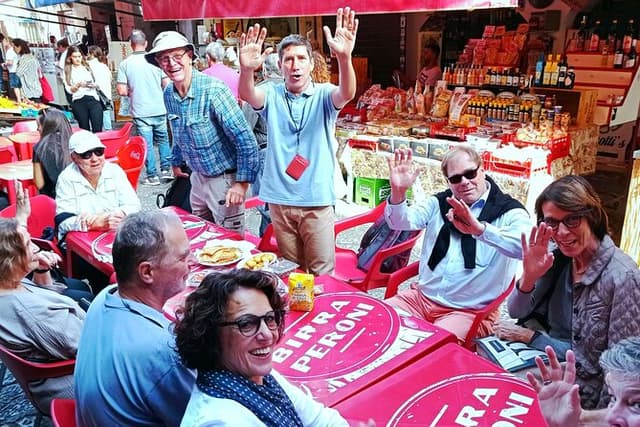 Palermo tour : a journey through art, monuments and ancient markets