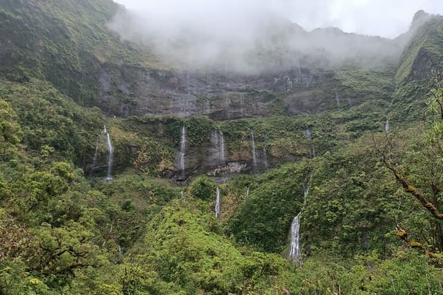 Tahiti Safari 4x4 Excursion Crossing the Mana Road