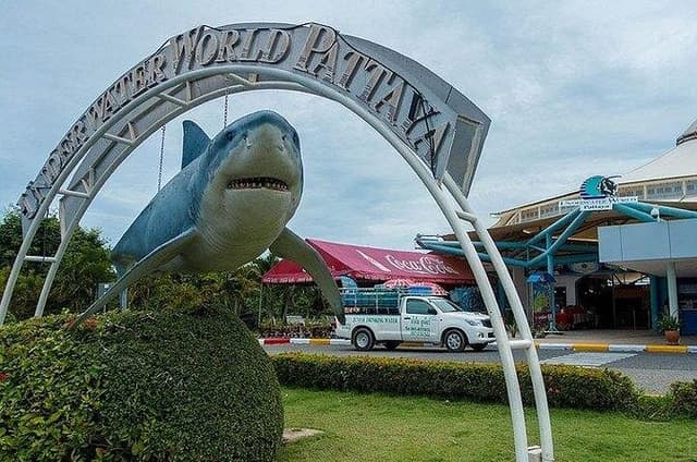 Underwater World in Pattaya Admission Ticket