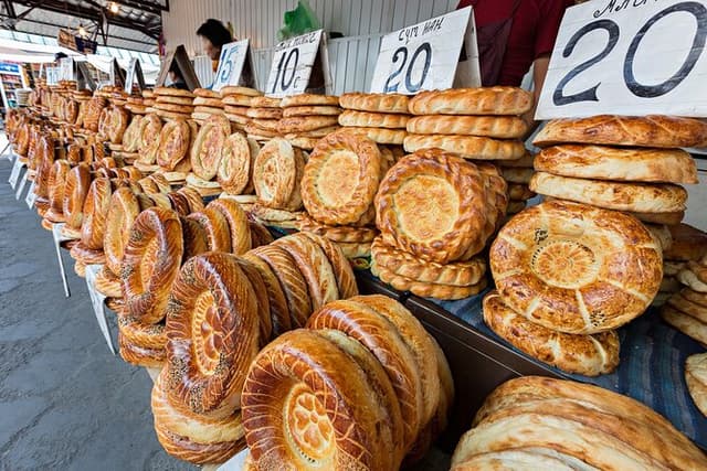 4 Hours Private Bishkek Food Tasting Tour